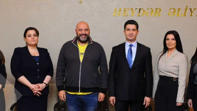 Tanınmış fransalı bloger Patrik Vesölye Bakını ziyarət edib