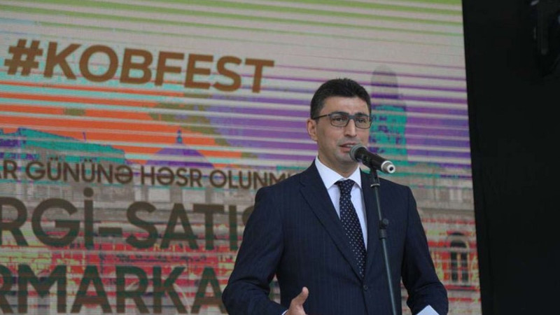 İçərişəhərdə avtomobillərin artması tarixi abidələrə ziyan vurur