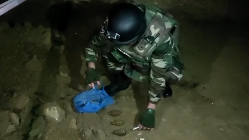 FHN əməkdaşları Bakıda tapılmış 3 ədəd qumbaranı zərərsizləşdirib