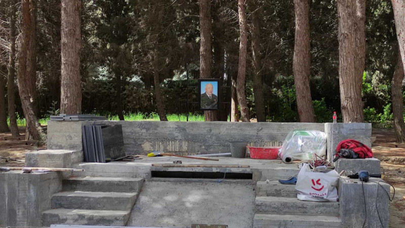 Bakıda Tahir Salahovun qəbirüstü abidəsi hazırlanır