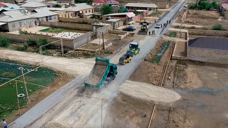 Qaradağ: Qobustan qəsəbəsində 5 küçə yenidən qurulub