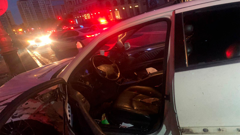 Nəsimi rayonunda PPX avtomobili qəzaya uğrayıb