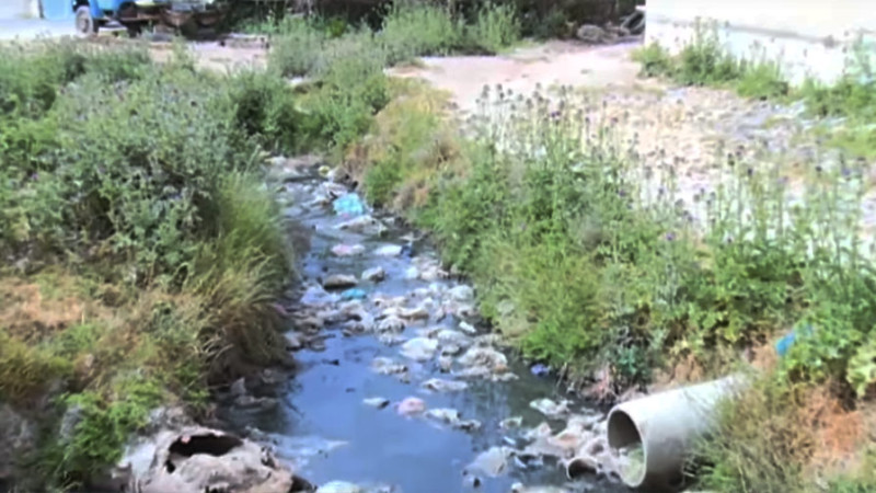 Qədim Zığ qəsəbəsinin qədim kanalizasiya problemi