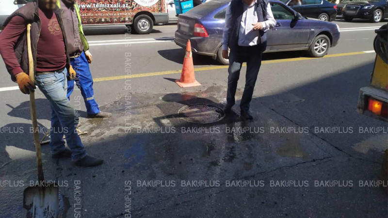 Bakının mərəkəzi küçəsində lük çöküb: ərazidə təmir işləri aparılır