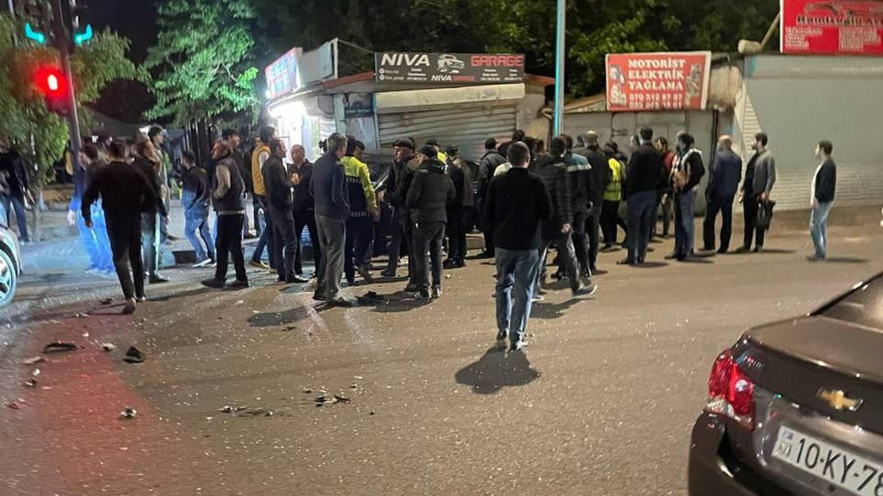 Yasamal rayonunda iki avtomobil toqquşub