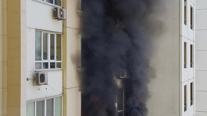 20-ci sahədə yaşayış binasında yanğın baş verib