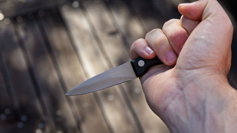 Xətai rayonunda 17 yaşlı oğlanı bıçaqlayan şəxs həbs edilib