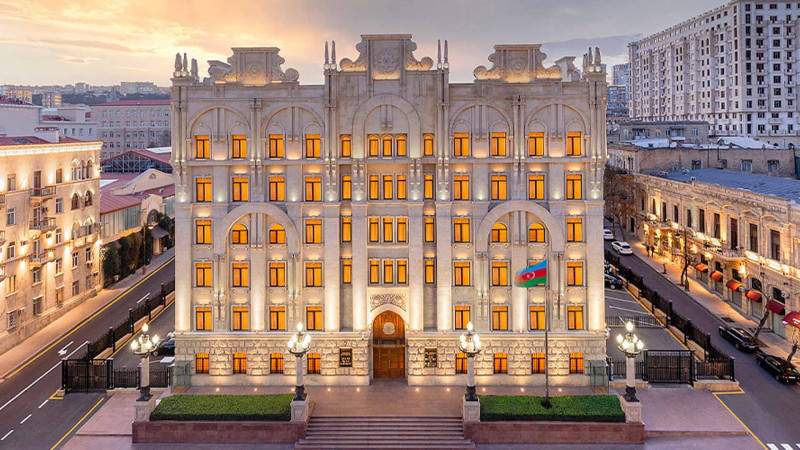 DİN 17 yaşlı qızın intiharı ilə bağlı açıqlama verib