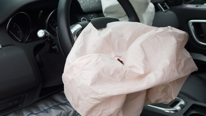 Bakıda zəncirvari qəzada avtomobillərə ciddi ziyan dəyib