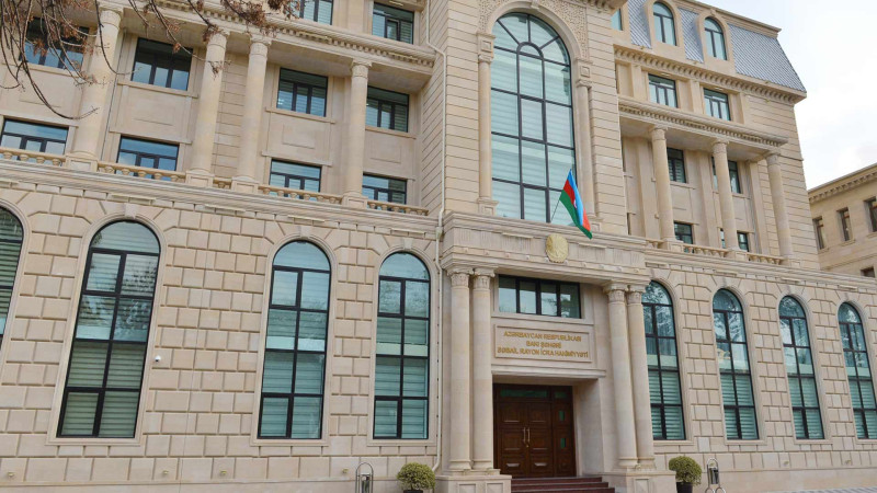 Səbail rayon İcra Hakimiyyətinin vəzifəli şəxsi işdən azad olunub