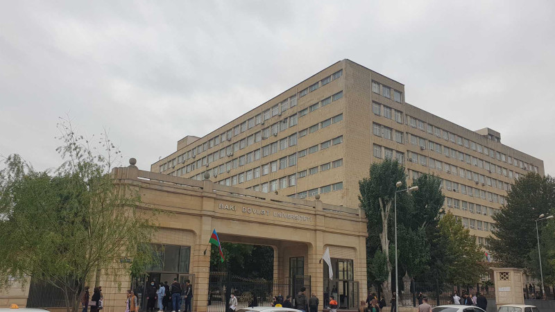 Qəzaya uğrayan BDU tələbələrindən xəbər var