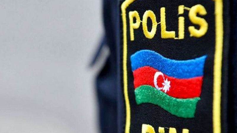 Bakı şəhərində polis qəzada vəfat edib