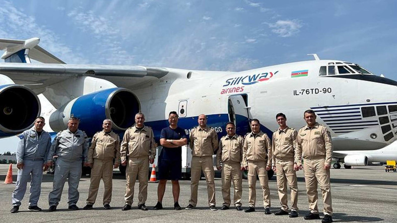 Dünya şöhrətli aviasiya blogeri nadir təyyarəni idarə etmək üçün Bakıya gəlib