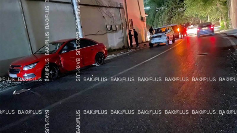 Nəsimi rayonunda iki avtomobil toqquşub