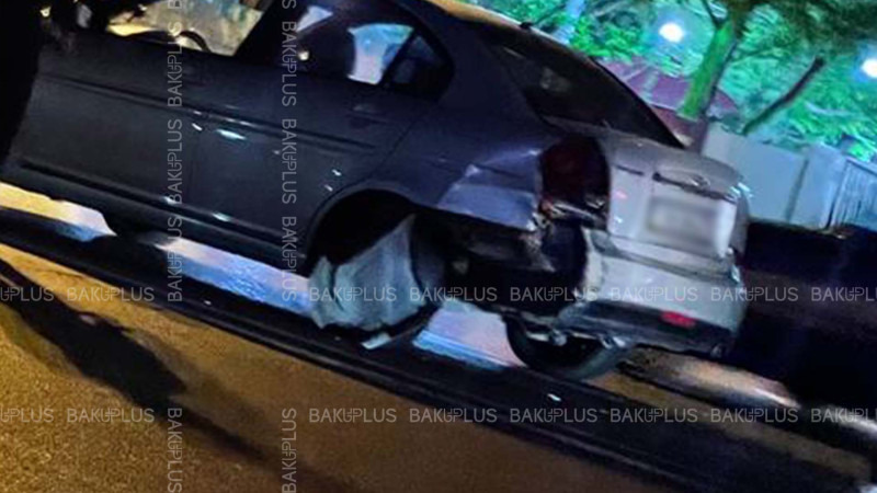 Xətai rayonunda 2 avtomobil toqquşub