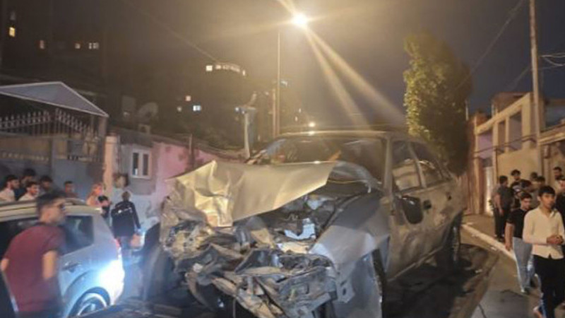 Yasamal rayonunda 4 avtomobilin iştirakı ilə qəza baş verib