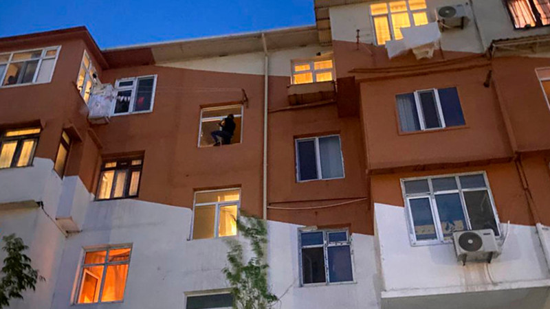 Nəsimi rayonunda intihara cəhd hadisəsi baş verib
