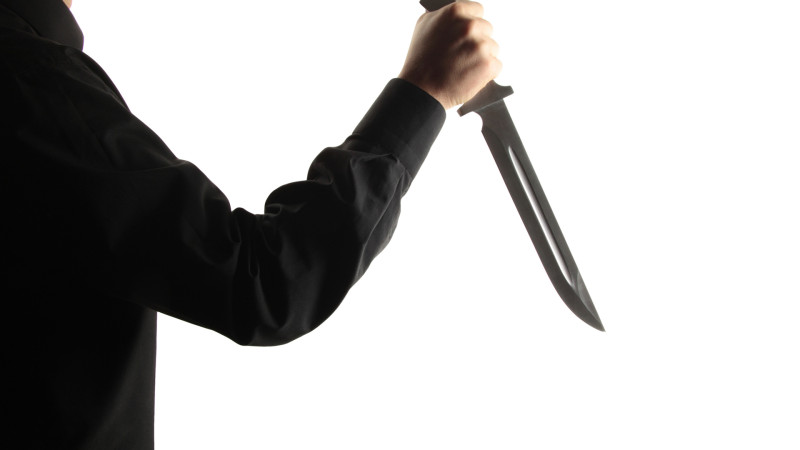 Bakıda qonşu qonşunu bıçaqlayıb