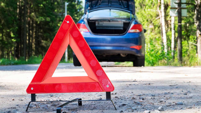 Bakıda gənc oğlanı avtomobil vurub