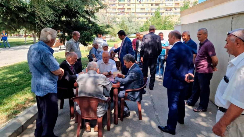 Bakıda “Veteranlar guşəsi” sakinlərin istifadəsinə verilib
