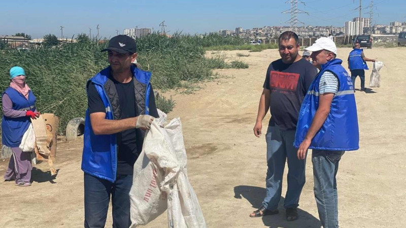 Zığ: “Duzlu göl”ünün ətrafında təmizlik işləri aparılıb