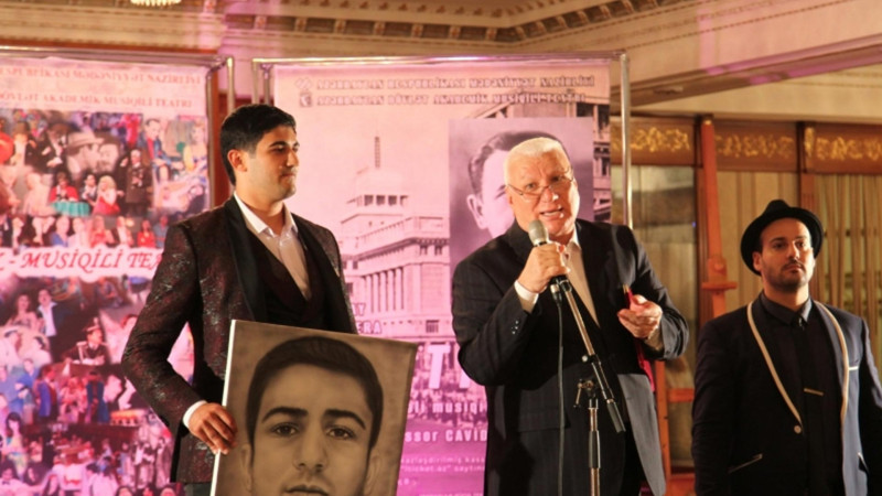 Musiqili Teatrda mükafatlandırma mərasimi baş tutub