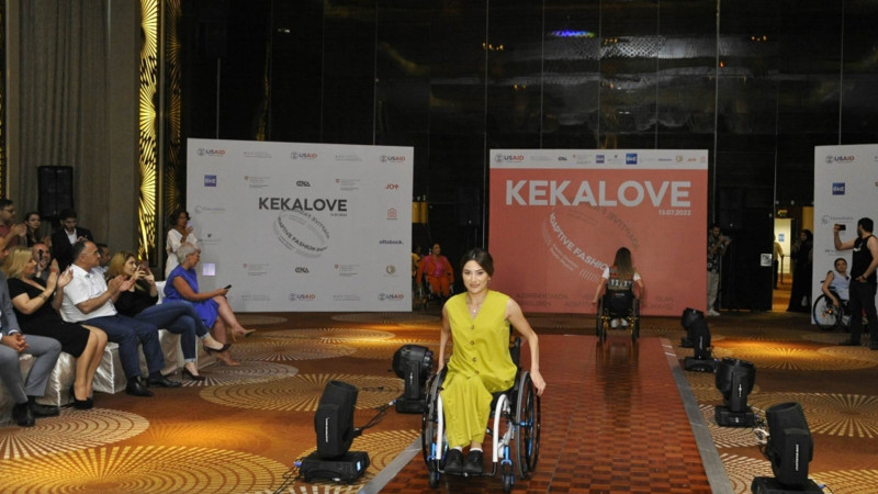 Bakıda “Kekalove Adaptive” startapının dəb şousu baş tutub