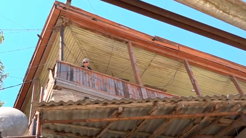 Bakıda daha bir 150 yaşlı bina hər an uçmaq təhükəsi ilə üz-üzədir