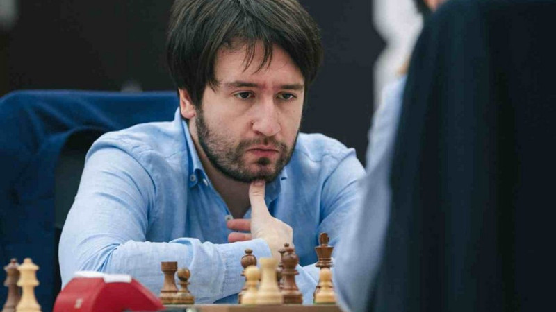 Teymur Rəcəbov çinli rəqibi ilə qarşılaşıb