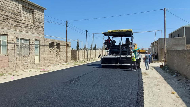 Suraxanı rayonunda qəsəbələrarası və məhəllədaxili küçələr abadlaşdırılır