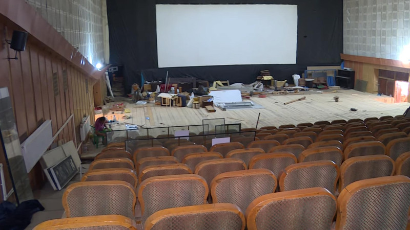 Vaxtilə ən sevimli əyləncə mərkəzləri olmuş kinoteatrlarda vəziyyət necədir?