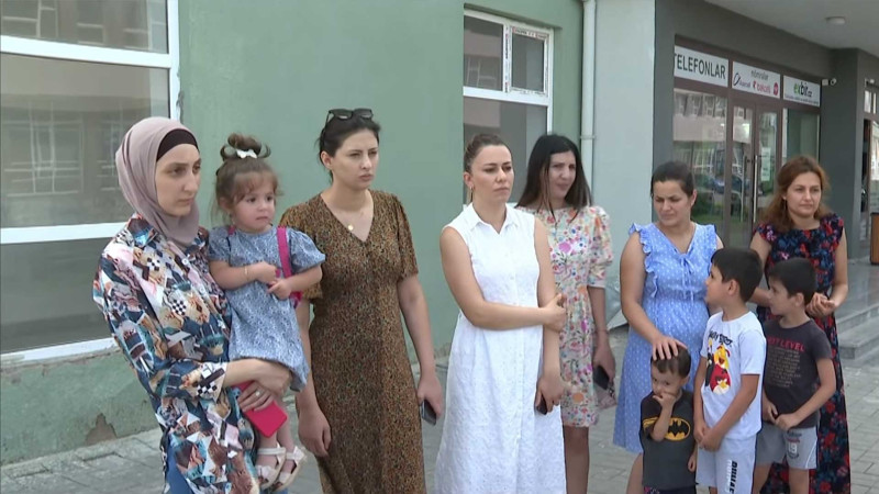 Bağça var, lakin oraya getmək olmur: MİDA-da iki ildir ki tikilən uşaq bağçaları istifadəyə verilmir