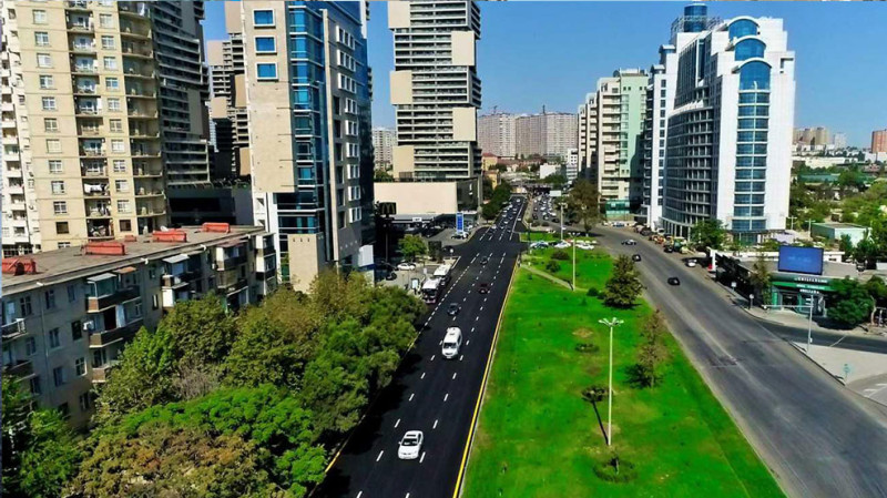 Tbilisi prospektinin bir hissəsində təmir başa çatıb