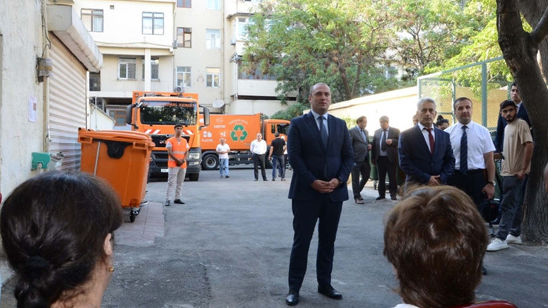 Səbailda məişət tullantılarının yığılması, daşınması və çeşidlənməsi ilə bağlı layihə həyata keçirilir