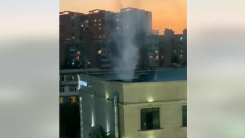 Heydər parkı manqal tüstüsünə bürünüb