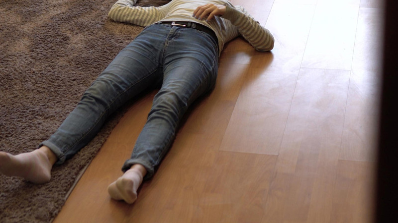 Nəsimi rayonunda bir nəfər mənzildə huşsuz halda tapılıb