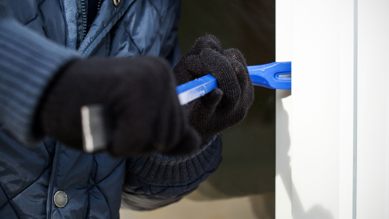 Bakıda mağazadan 1200 manat dəyərində oğurluq edən şəxs saxlanılıb