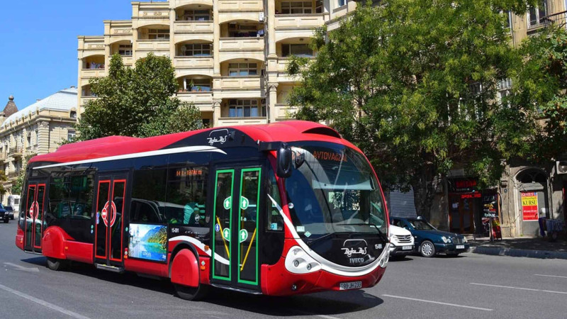 “GoogleMaps” paytaxt avtobusları haqda məlumatları bərpa edib