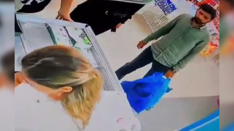 Nərimanov: Aşıq Molla Cümə küçəsində mağaza qarət edilib