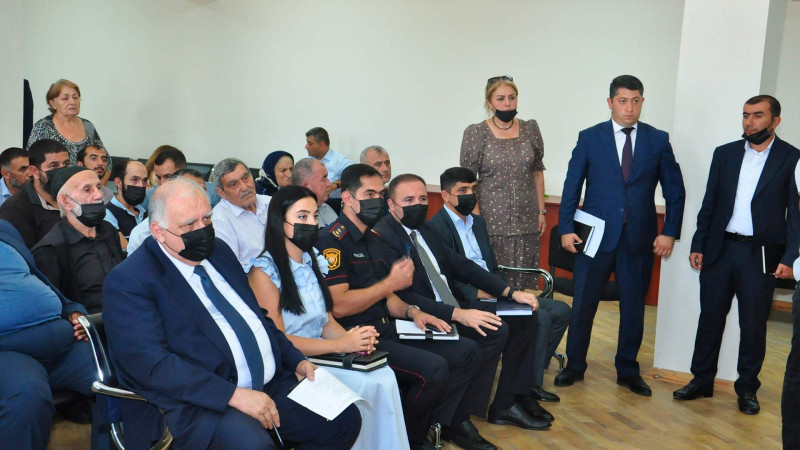Sabunçu rayonunda sakinlərlə növbəti səyyar görüş keçirilib