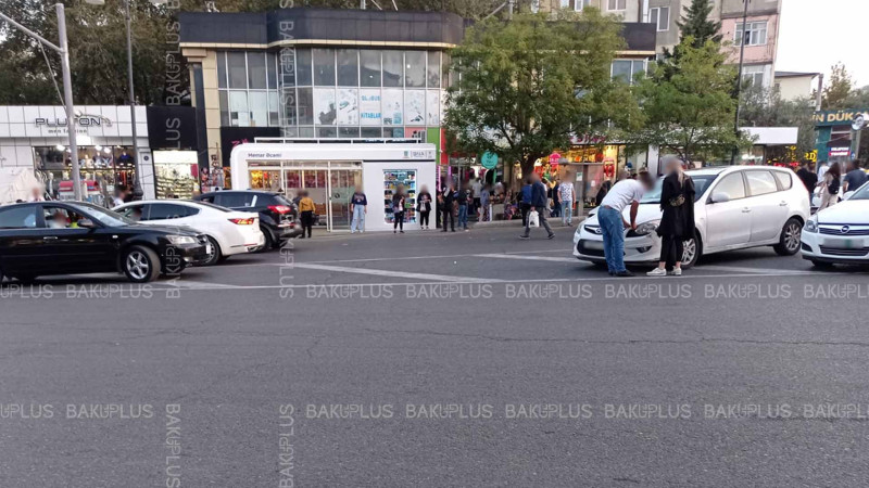 “Memar Əcəmi” metro stansiyasının yaxınlığında qəza baş verib