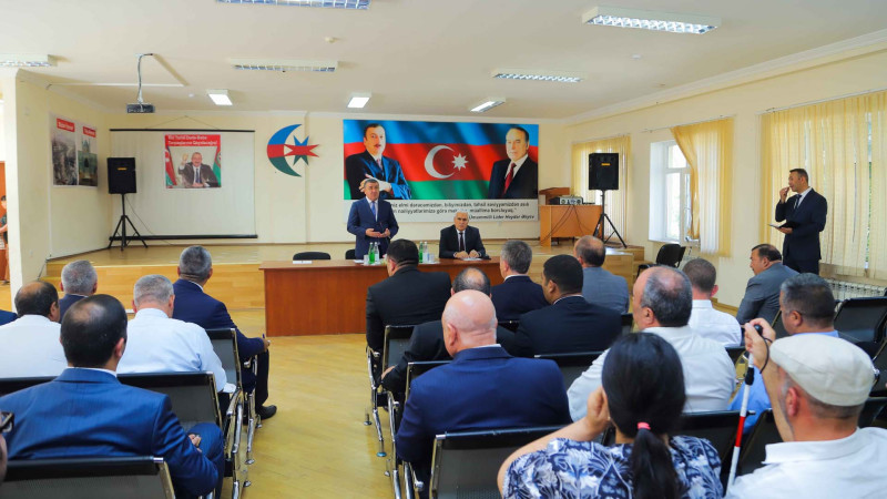 Xətai rayonunda sakinlər dinlənildi