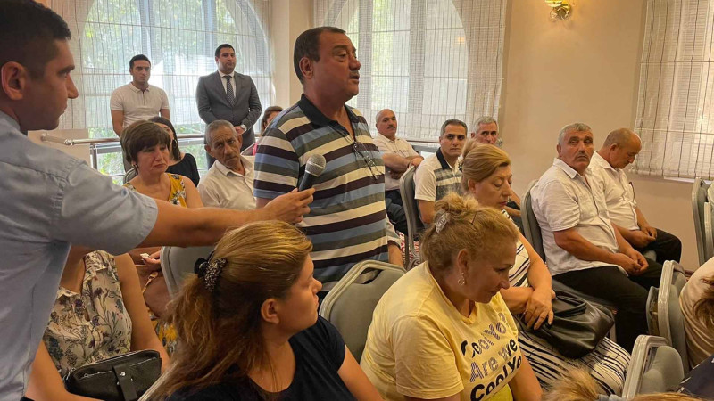 Nəsimi rayon icra başçısının sakinlərlə növbəti görüşü keçirilib