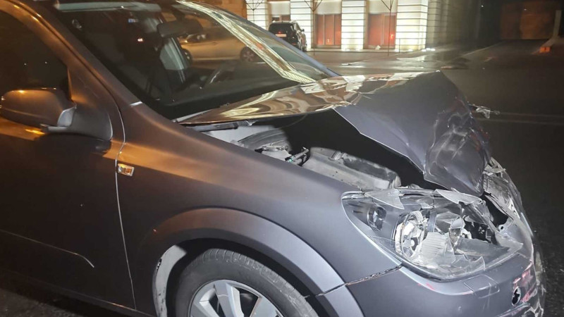 Yasamal rayonunda avtomobil “Baku Bus”un avtobusuna çarpılıb