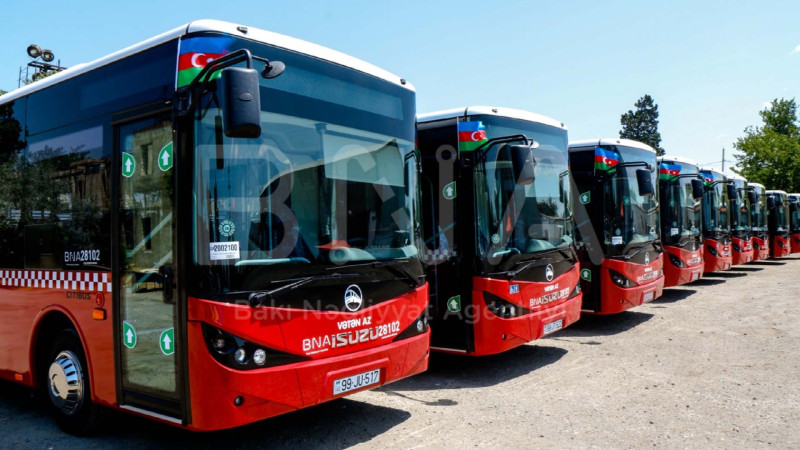 Çimərliklərə gedən avtobuslardan biri fəaliyyətini dayandırır