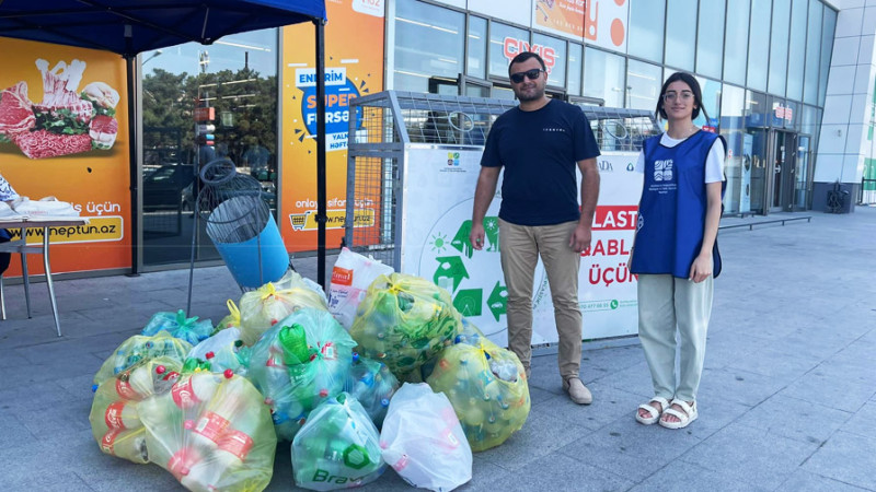 “Plastik butulkanı ekoçantaya dəyiş” aksiyası Binəqədi-Xırdalan şosesində keçirilib