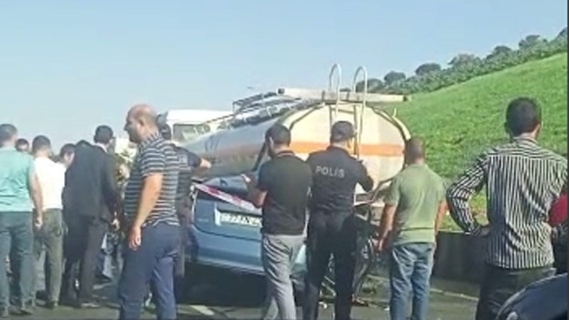 Bakı: “Prius” qəza törətdi, 2 nəfər öldü