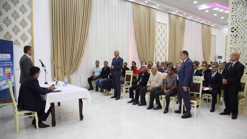 Xəzər Rayon İcra Hakimiyyətinin başçısı sakinlərlə növbəti görüşünü keçirib