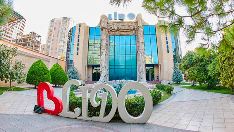 AQTA-nın yoxlamaları zamanı “Lido” restoranında da nöqsan aşkarlanıb