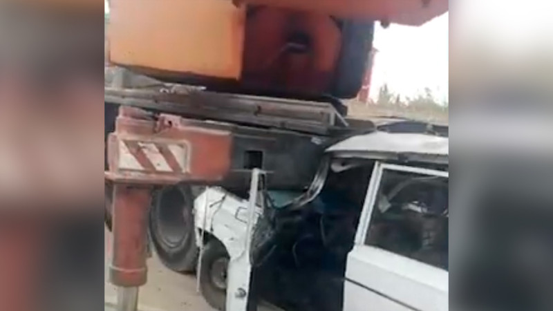 Pirşağı qəsəbəsində sərxoş gənclər avtoqəza törədiblər
